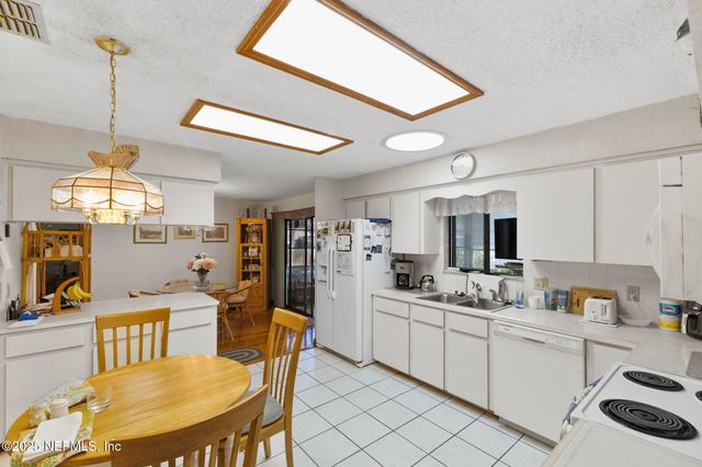 2019 ORANGE TREE Drive, Edgewater, FL 32141