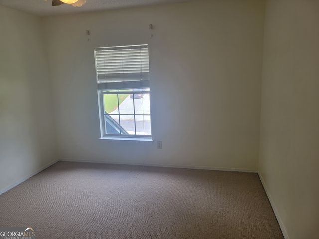 517 Crestwood Court, Lithonia, GA 30058