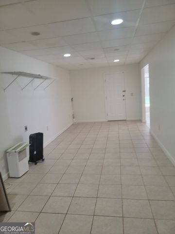 517 Crestwood Court, Lithonia, GA 30058