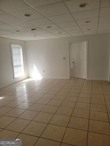 517 Crestwood Court, Lithonia, GA 30058