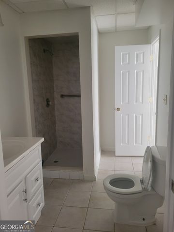 517 Crestwood Court, Lithonia, GA 30058