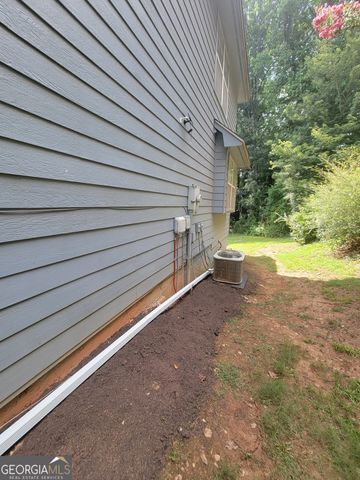 517 Crestwood Court, Lithonia, GA 30058