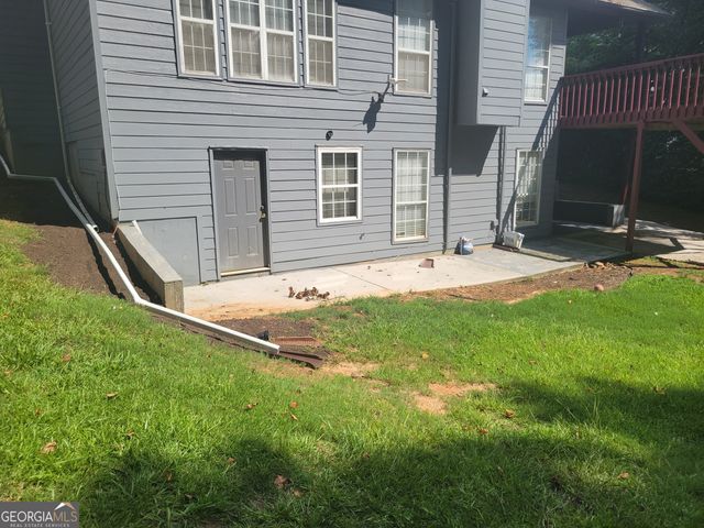 517 Crestwood Court, Lithonia, GA 30058