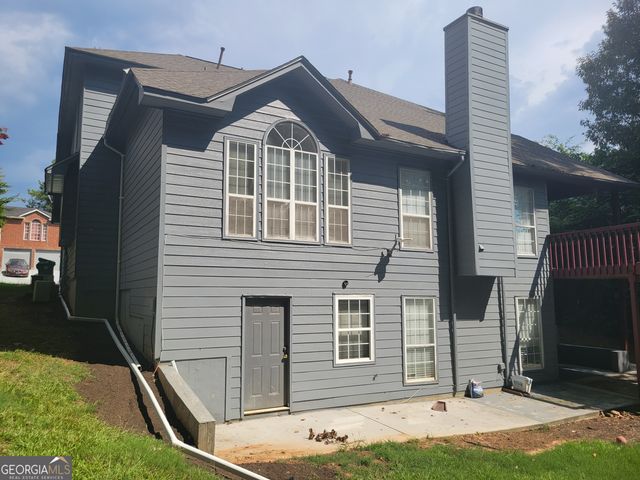 517 Crestwood Court, Lithonia, GA 30058
