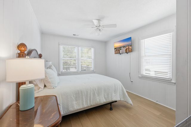 312 Norris Dr., Pawleys Island, SC 29585