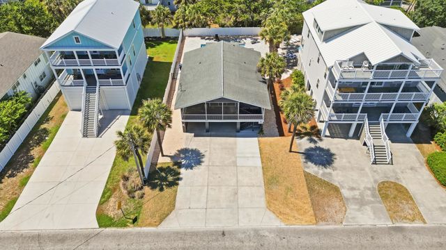 312 Norris Dr., Pawleys Island, SC 29585