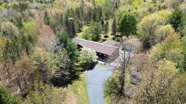 W6467 39th Street, New Lisbon, WI 53950