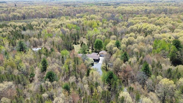 W6467 39th Street, New Lisbon, WI 53950