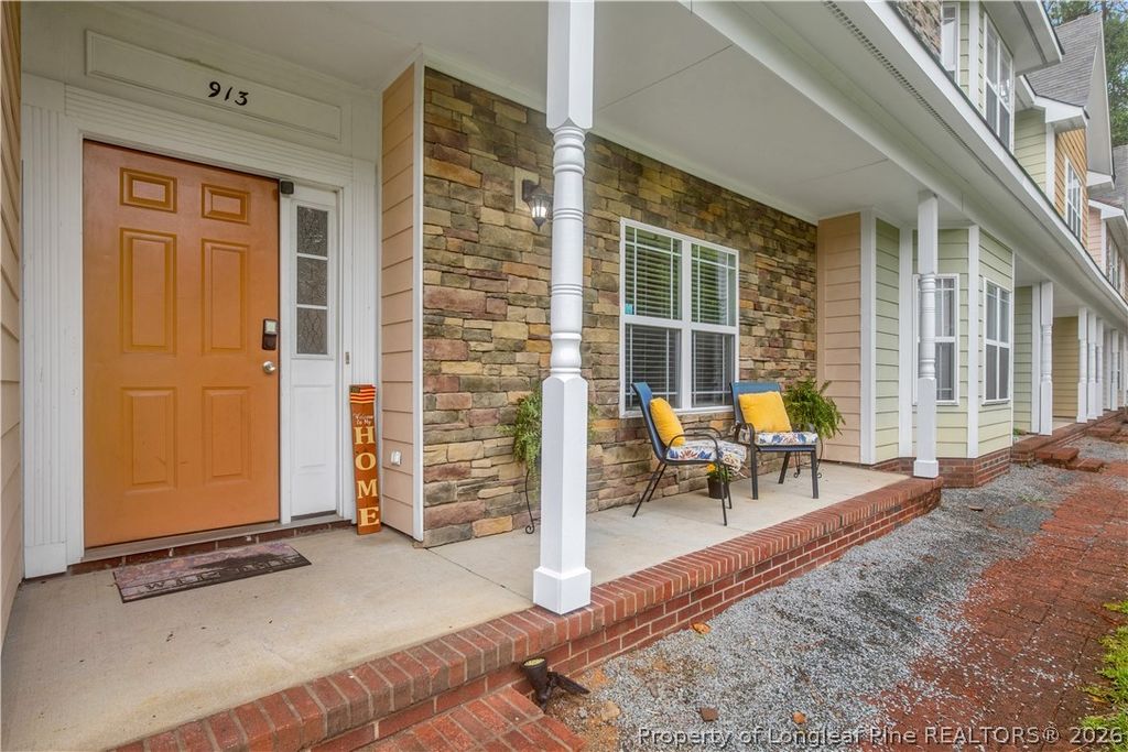 913 Cora Lee Drive, Fayetteville, NC 28303 — photo 2