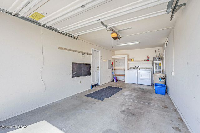 920 W Calle De La Pelotita, Green Valley, AZ 85614