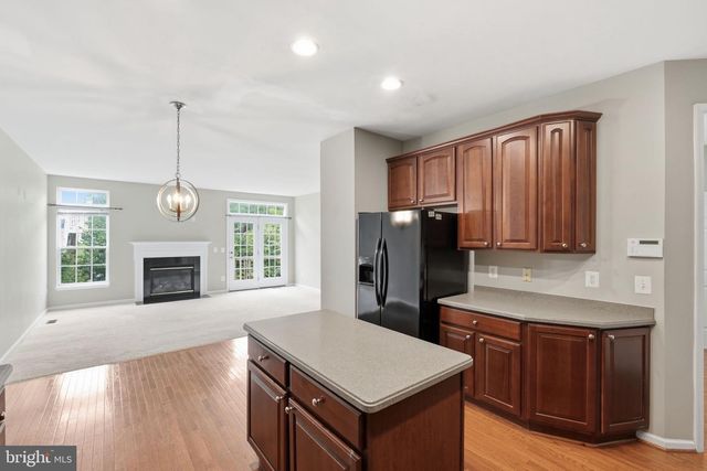 6008 PRESWELL CT, Gainesville, VA 20155