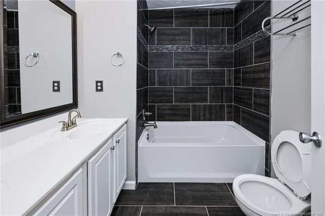 119 Breckenridge Drive, Raeford, NC 28376