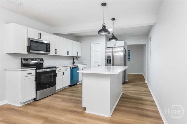 2405 New York Avenue, Savannah, GA 31404