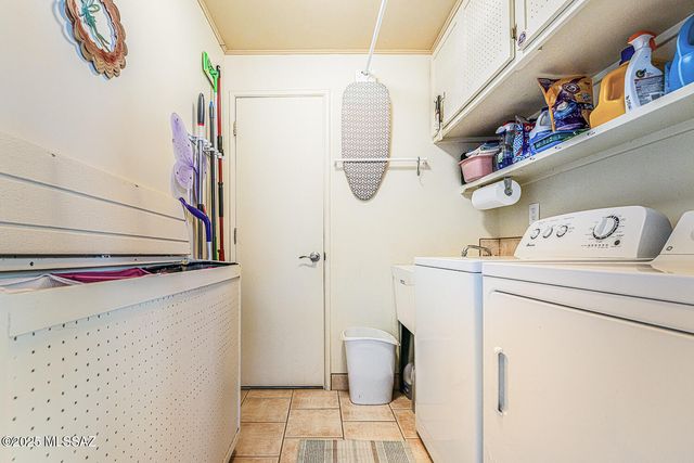 1841 S San Ray, Green Valley, AZ 85614