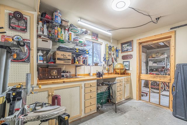 1841 S San Ray, Green Valley, AZ 85614