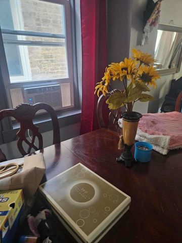 2144 W 19th Street, Chicago, IL 60608