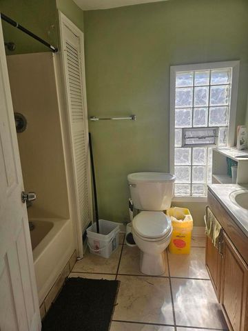 2144 W 19th Street, Chicago, IL 60608