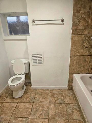 2144 W 19th Street, Chicago, IL 60608