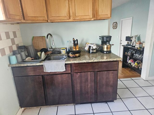 2144 W 19th Street, Chicago, IL 60608