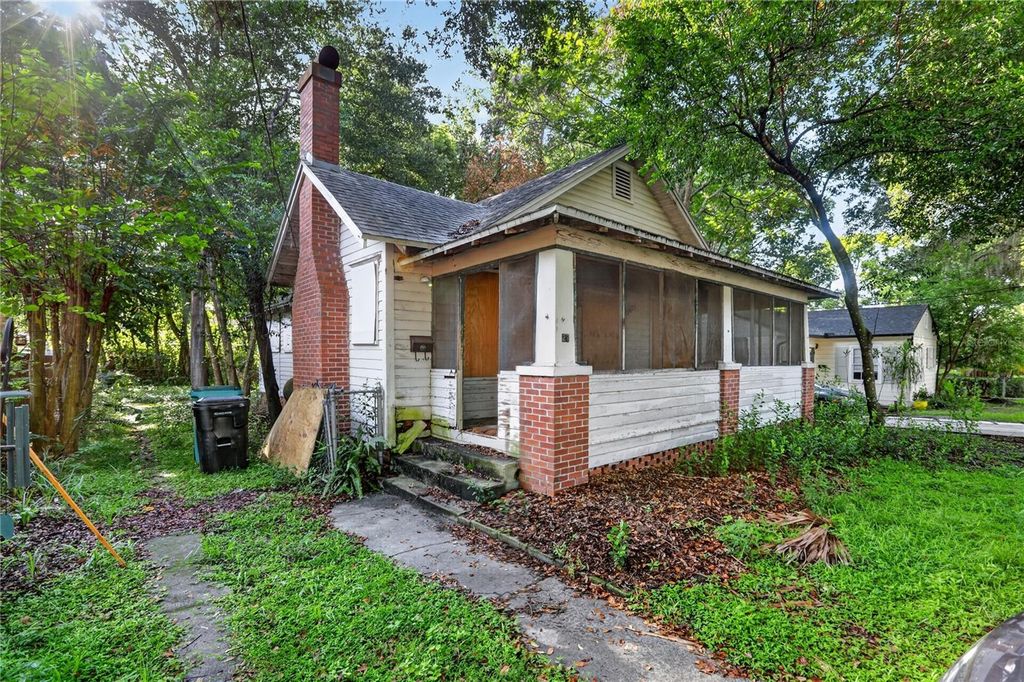 27 N MILLS AVENUE, Orlando, FL 32801
