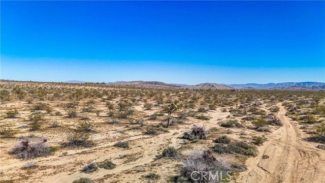57645 Reche Road, Landers, CA 92285