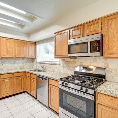 14222 Heather Falls Way, Houston, TX 77062