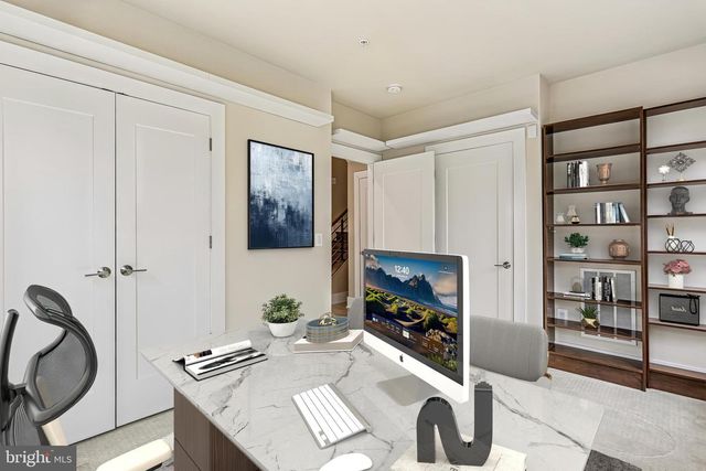 3675 CHEVY CHASE LAKE DR, Chevy Chase, MD 20815