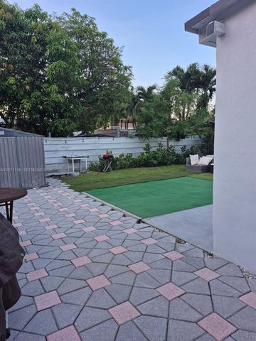 1137 NW 55th Street, Miami, FL 33127