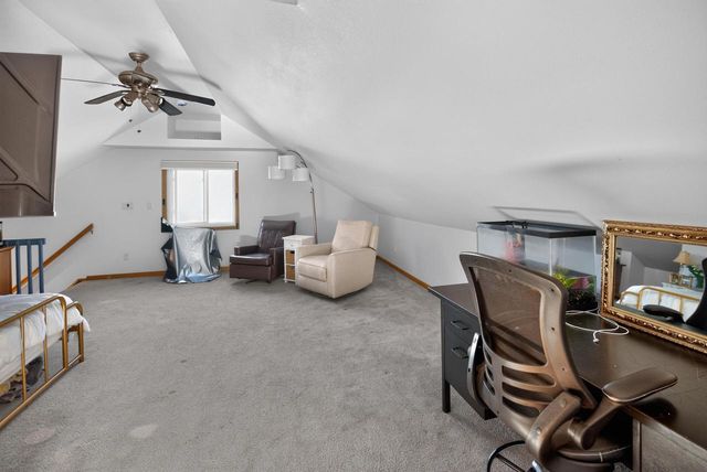 S89W22720 Milwaukee AVENUE, Big Bend, WI 53103
