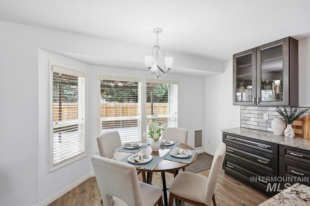 2441 N Snow Goose Way, Meridian, ID 83646