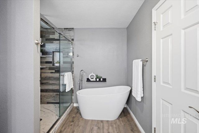 2441 N Snow Goose Way, Meridian, ID 83646