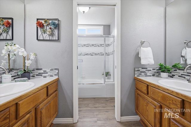 2441 N Snow Goose Way, Meridian, ID 83646