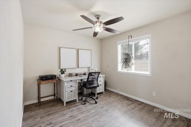 2441 N Snow Goose Way, Meridian, ID 83646