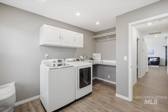 2441 N Snow Goose Way, Meridian, ID 83646