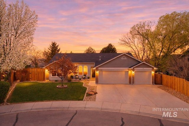 2441 N Snow Goose Way, Meridian, ID 83646