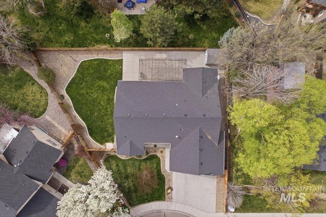 2441 N Snow Goose Way, Meridian, ID 83646