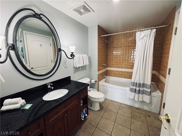 30 Strada Di Villaggio 517, Henderson, NV 89011