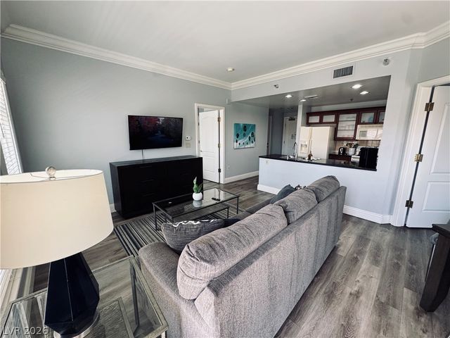 30 Strada Di Villaggio 517, Henderson, NV 89011