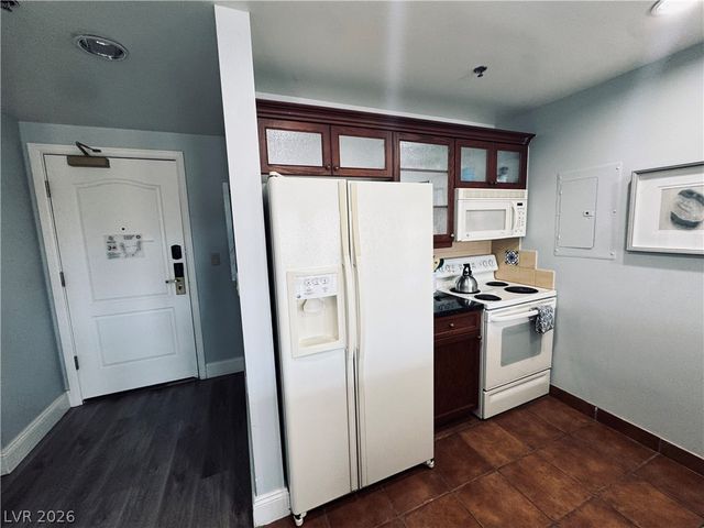 30 Strada Di Villaggio 517, Henderson, NV 89011