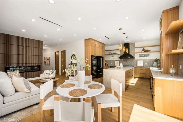 2124 Rutgers, Long Beach, CA 90815