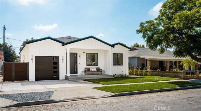 2124 Rutgers, Long Beach, CA 90815