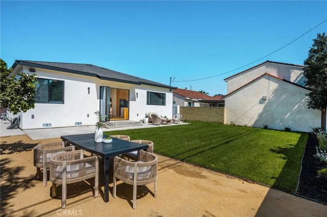 2124 Rutgers, Long Beach, CA 90815