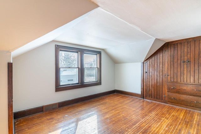 1124 HASTINGS STREET, Green Bay, WI 54301