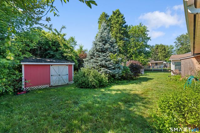 4 Francis Road, Danbury, CT 06810
