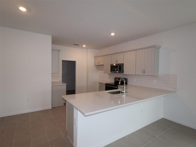 9117 OPTIMIST WAY, Palmetto, FL 34221