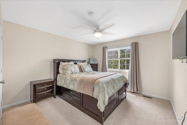 453 Village Creek Drive 453, Lake In The Hills, IL 60156