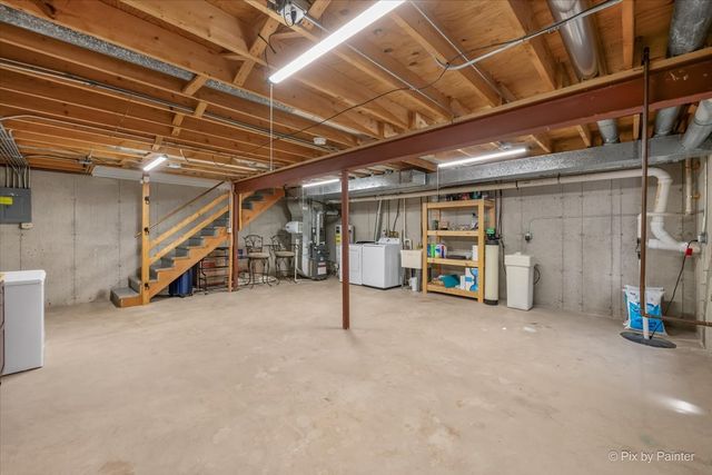 453 Village Creek Drive 453, Lake In The Hills, IL 60156