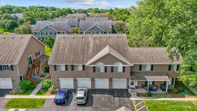 453 Village Creek Drive 453, Lake In The Hills, IL 60156