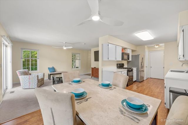 453 Village Creek Drive 453, Lake In The Hills, IL 60156
