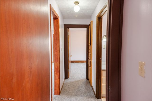 1177 Neptune Avenue, Akron, OH 44301